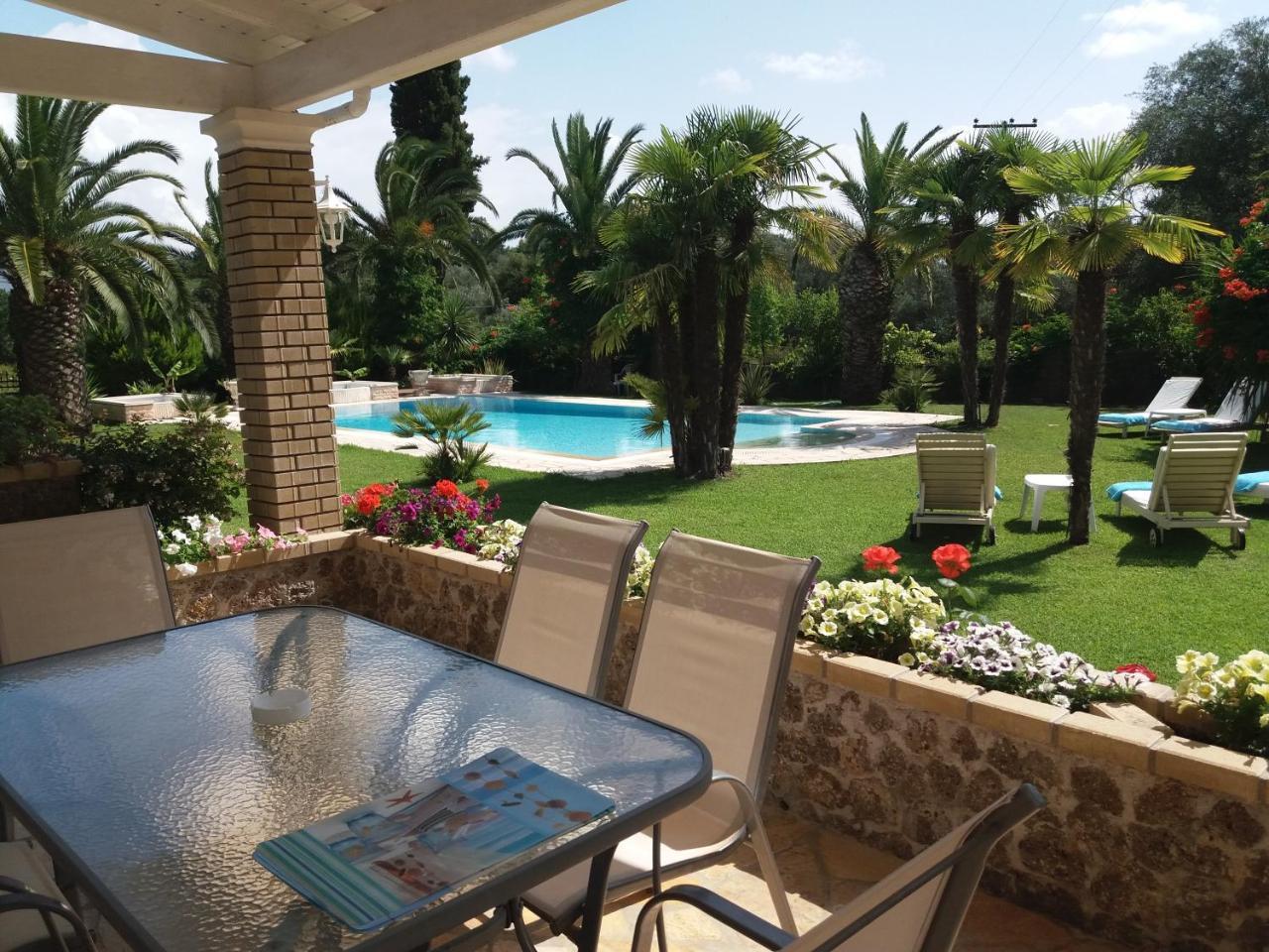 جوفيا Villa Atalanti المظهر الخارجي الصورة